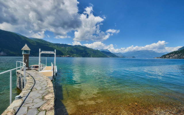 Villa Lario Resort Mandello