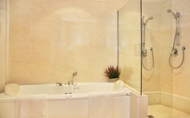 Tornabuoni La Petite Suite