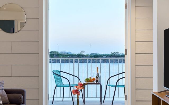 w Lovely 1BR With Balcony in Panama