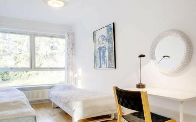 Three-Bedroom Holiday home in Allinge 3