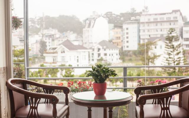 Lien Huong 2 Hotel