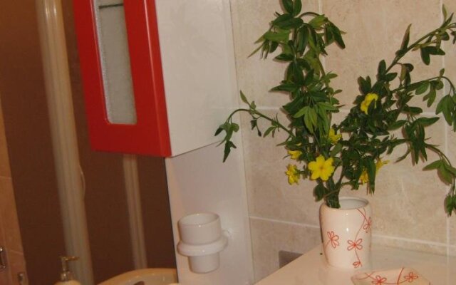A Due Passi Dal Mare B&B