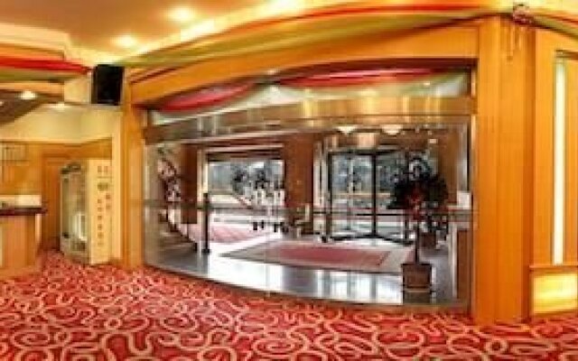 Educational Training Centre Hotel - Qingdao