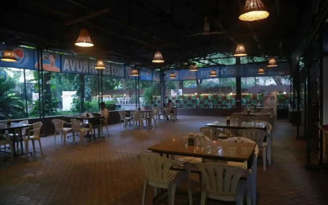 Hotel Dhruva, Solapur ( Pet Friendly )