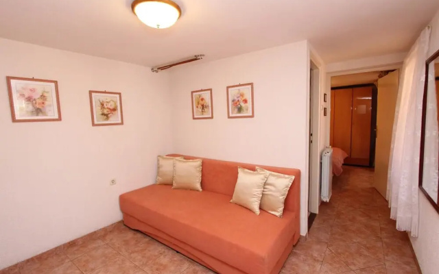 Apartments Villa Lucu