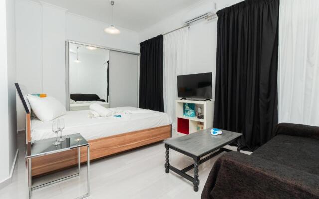 Pezodromos Apartments