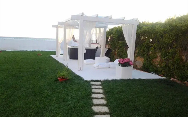 Suite Beach B&B and Club