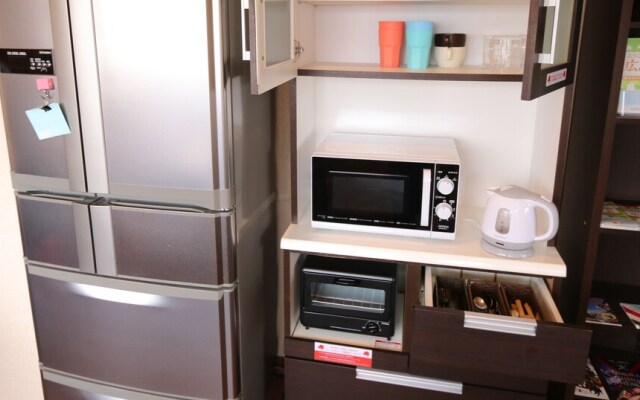 RED HELMET House&Sports Bar Hiroshima - Hostel