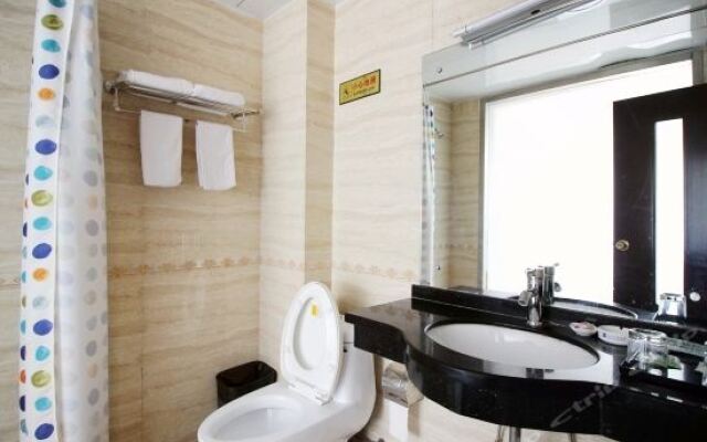 Qingdao Yongle Hotel