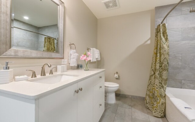 Modern 2BR 2BATH near French Quarter