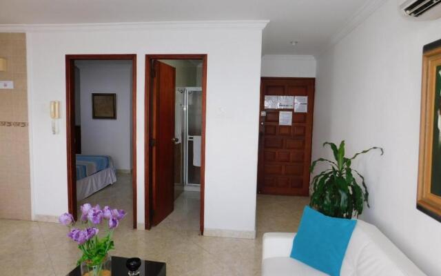 Apartamento con vista al Mar y Piscina