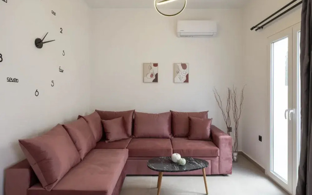 Parikia s Urban Oasis