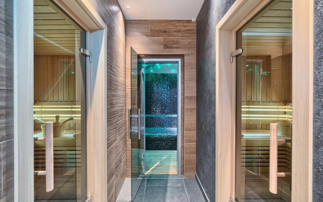 Time Boutique Hotel