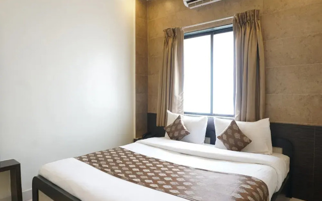 Hotel Pavitra