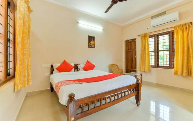 OYO 22767 Holidays Inn Wayanad