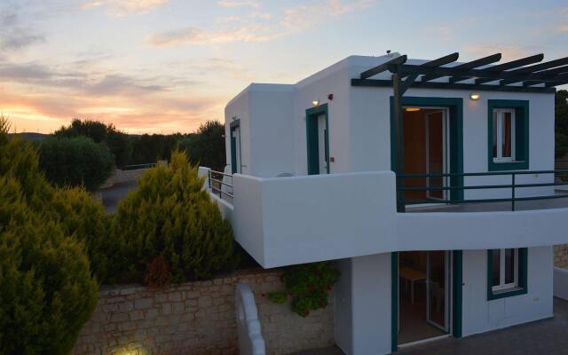 Cavo Plako Villas