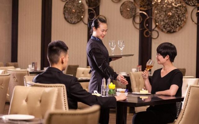 Zhixin Holiday Hotel