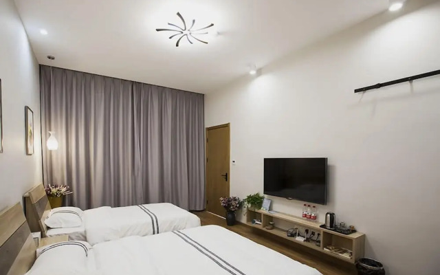 Floral Hotel Nanjing Zuolingyoushe