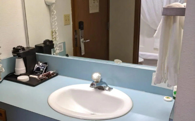 Red Lion Inn & Suites Post Falls