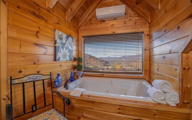 Picture Perfect- Seven Bedroom Cabin