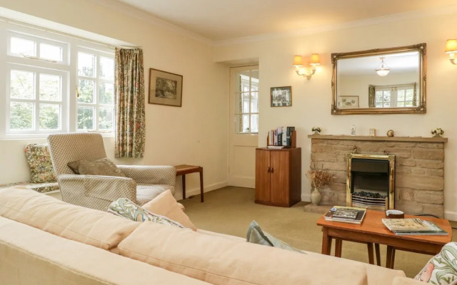 Yeoman Cottage