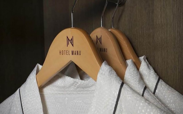 Hotel MANU