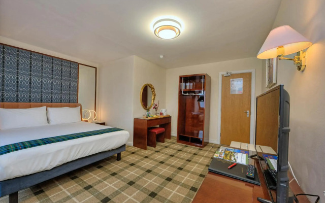 Muthu Fort William Hotel