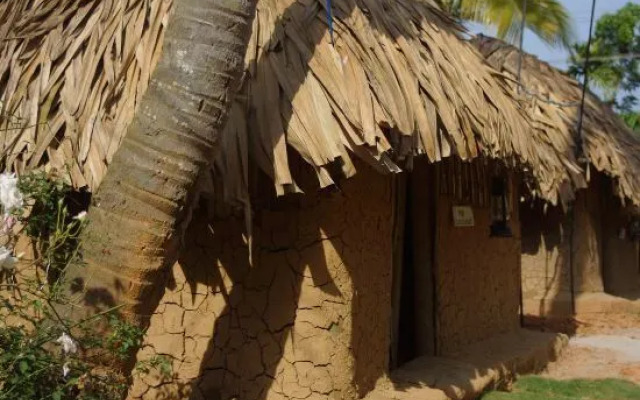 Tribal Hut Retreat
