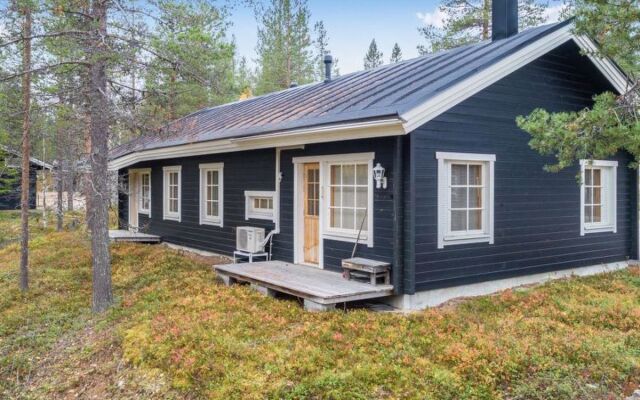 Lomaylläs/ hankipolku 2
