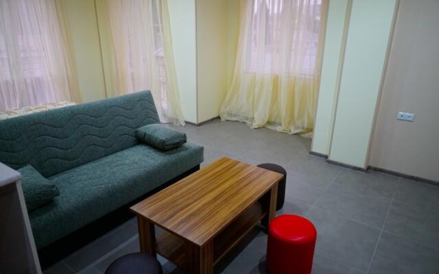 Apartment Happy Holidays