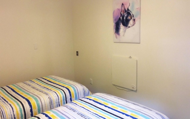 2 BR appartment on Park Hill