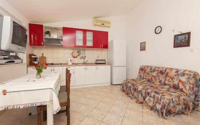 Apartments Srdan