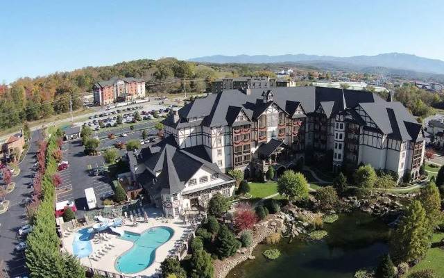 The Inn at Christmas Place