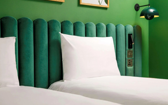 ibis Styles London Seven Kings (Opening November 2020)
