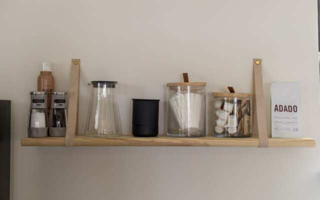 The Grandview Collection - Newark