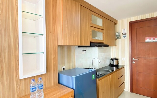 Cozy Stay Studio At Tamansari Mahogany Karawang Apartment