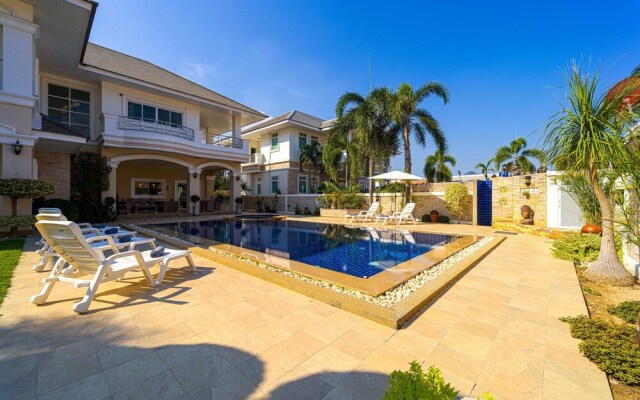 Luxurious 5-Bed Private Pool Villa - PV5