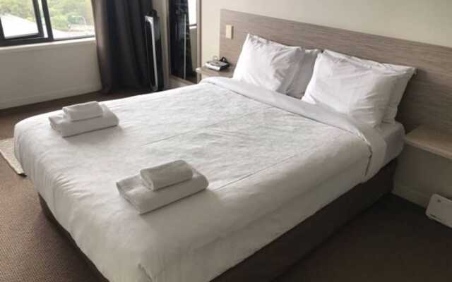 Modern 1 Bedroom Apartment in Eden Terrace