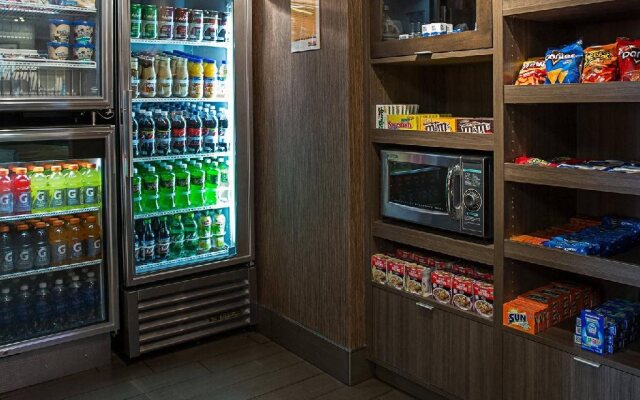 Fairfield Inn & Suites Moscow