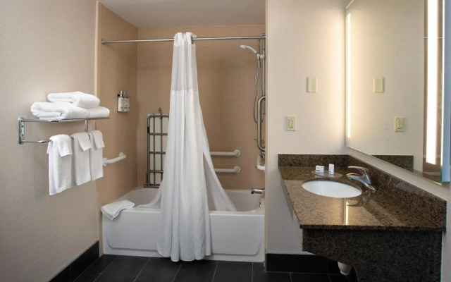 Staybridge Suites West Seneca by IHG