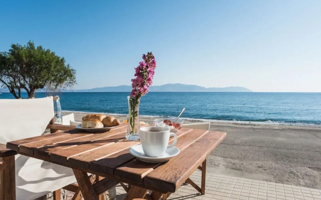 Anesis Hotel