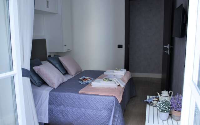 Napoli Mariana Luxury