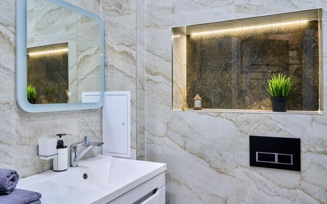 Esthete apartments on Kurortny Avenue 96G building 1