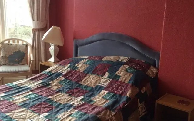 Westdale Guesthouse