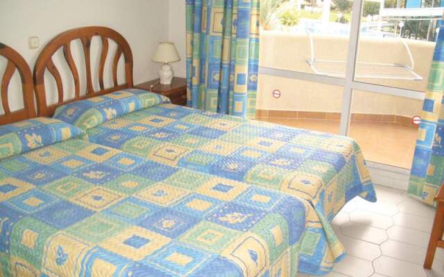 Apartamentos Benal Beach - Geinsa