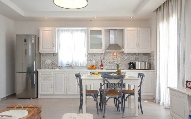 Sea & Olives Holiday Villas and Suites
