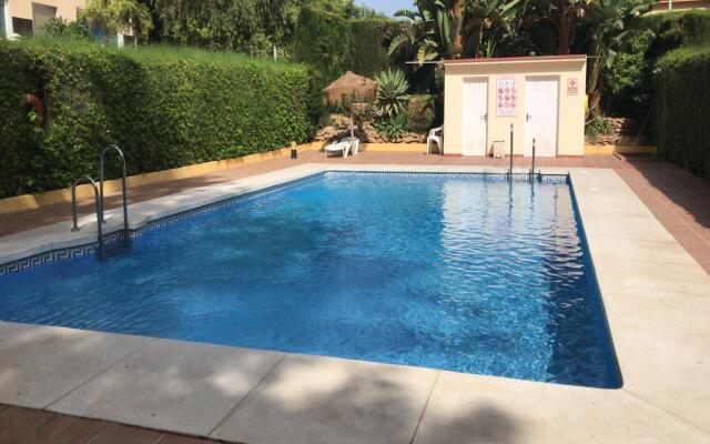 Apartment Hispanidad With Pool