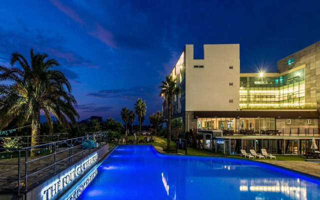 The Four Graces Resort