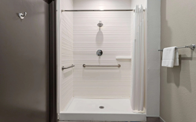 Hawthorn Extended Stay by Wyndham Port Arthur