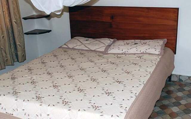 Kanberra Hotel